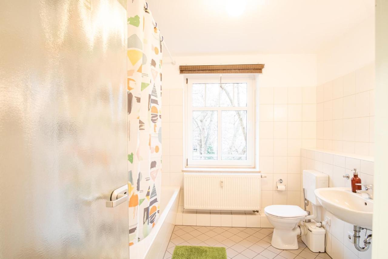 Helle Ferienwohnung Im Hinterhof Drezno Zewnętrze zdjęcie