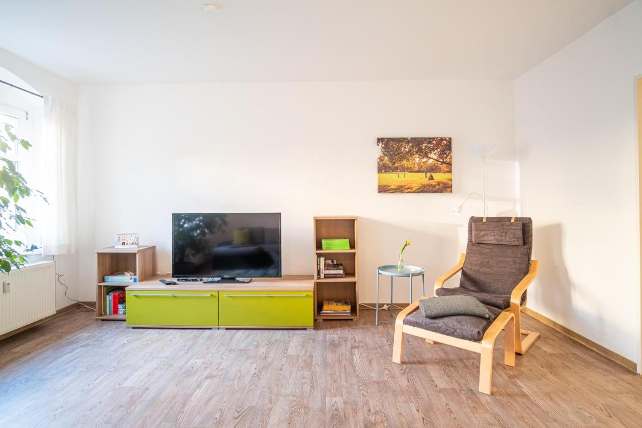 Helle Ferienwohnung Im Hinterhof Drezno Zewnętrze zdjęcie