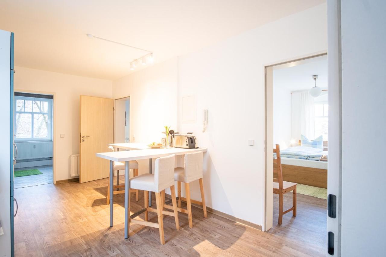 Helle Ferienwohnung Im Hinterhof Drezno Zewnętrze zdjęcie