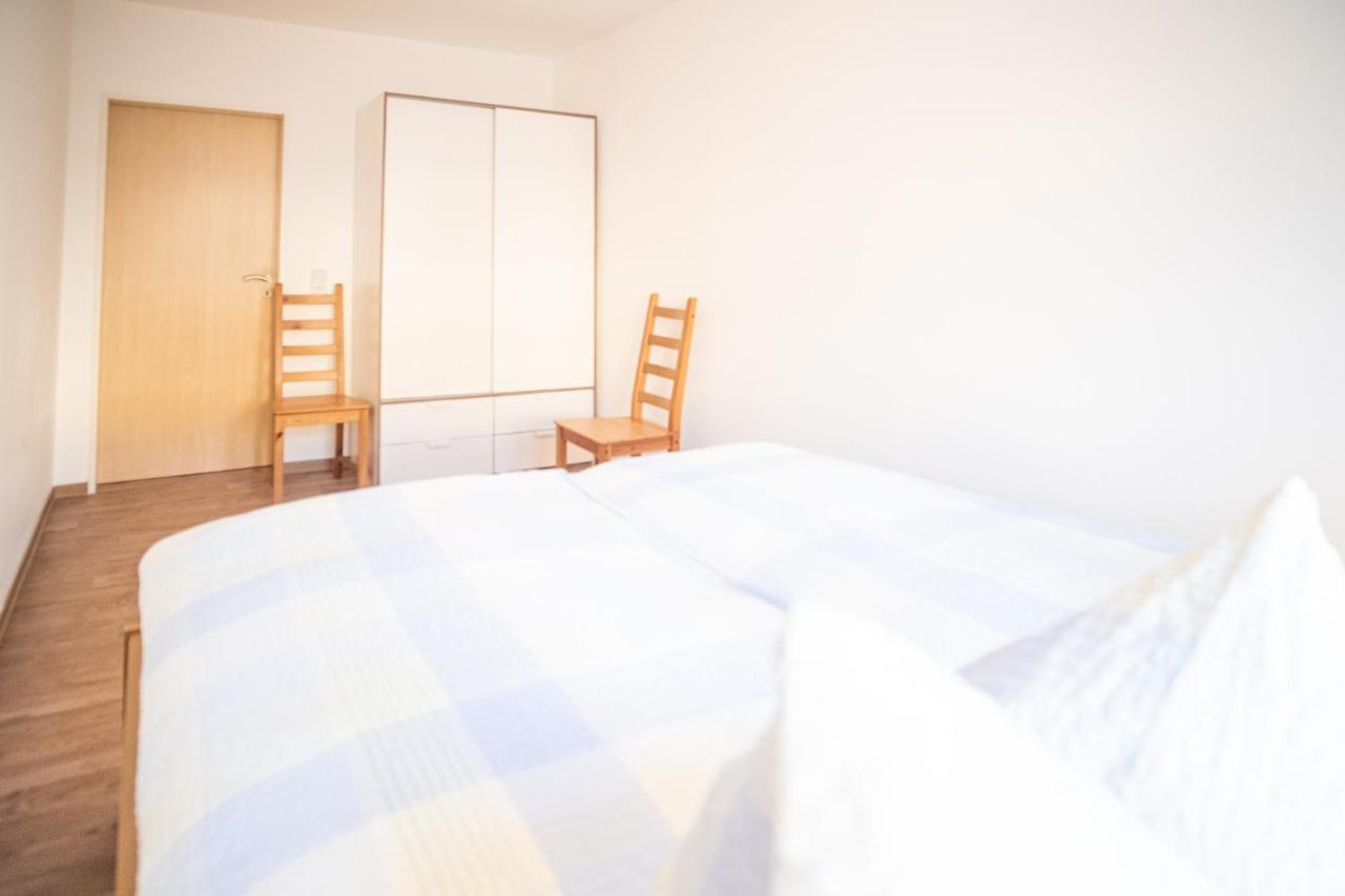 Helle Ferienwohnung Im Hinterhof Drezno Zewnętrze zdjęcie